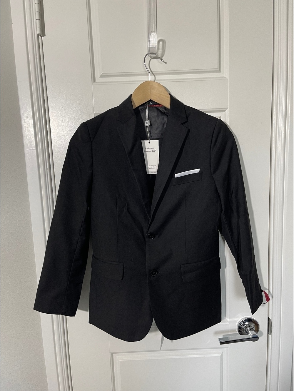 Boys Suits for Kids Size 12 Black 4 Pieces Formal Suits K165